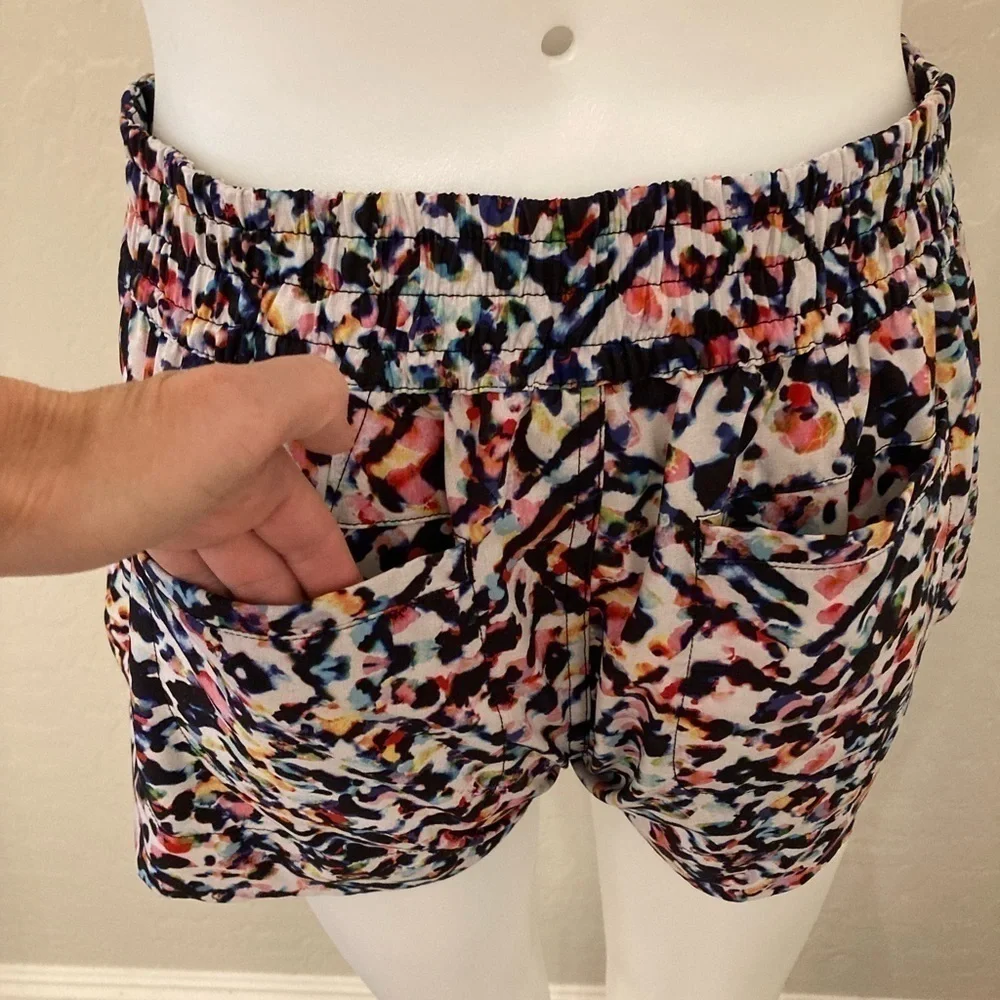 Athleta Multicolor Abstract Watercolor Print Athletic Shorts Size 4